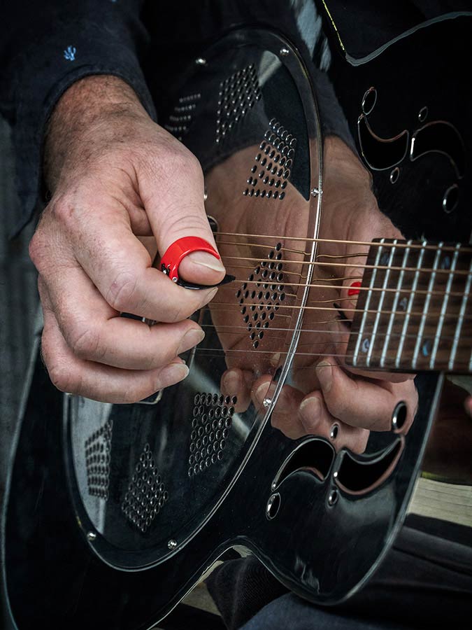 Black Mountain Spring Action Thumb Pick (Light)
