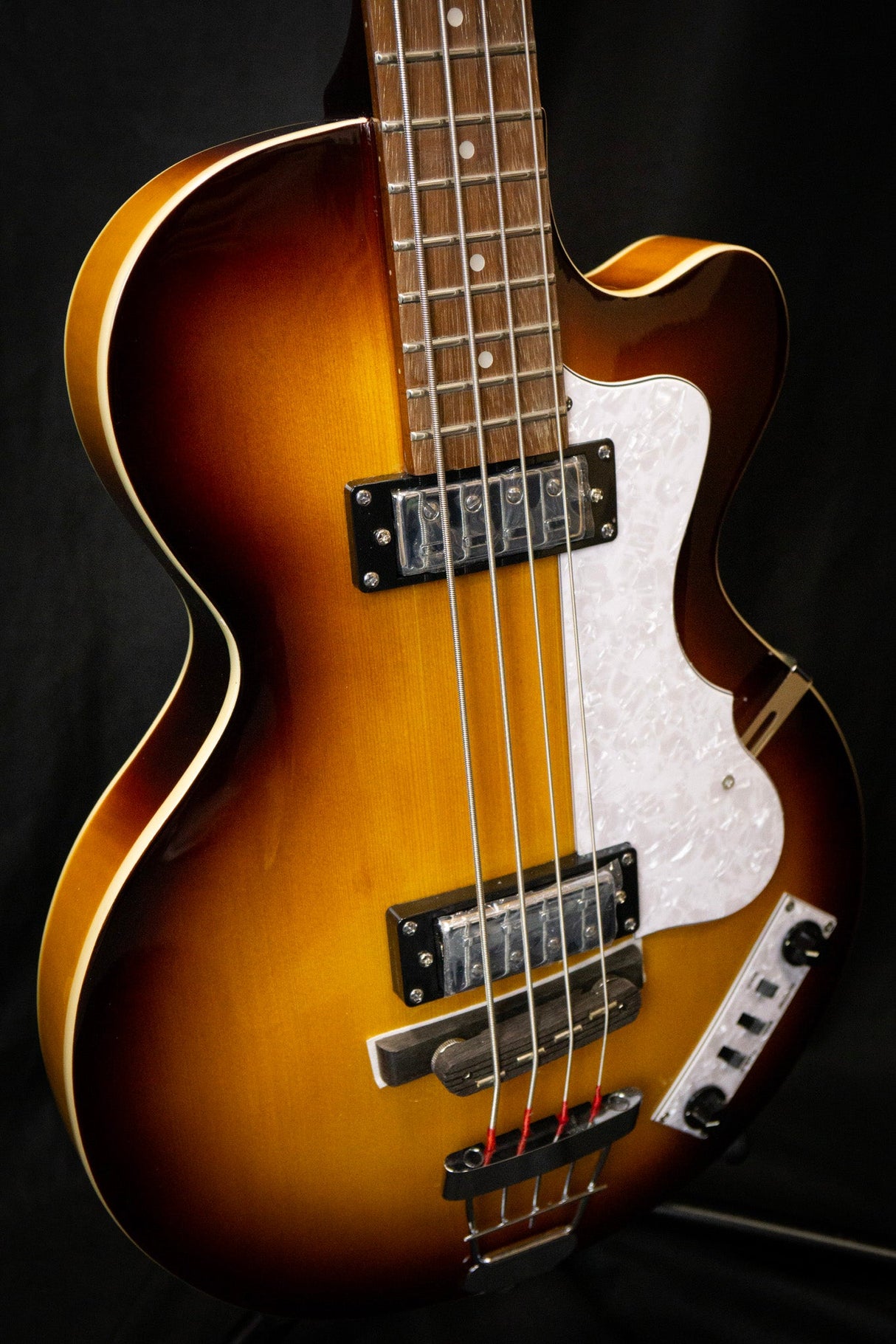 Höfner Ignition Club Bass Hollow Body - Bass Guitars - Höfner