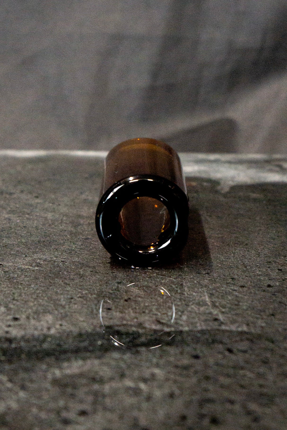 The Rock Slide Moulded Glass Slide Amber Small/Medium - Slides - Songhurst