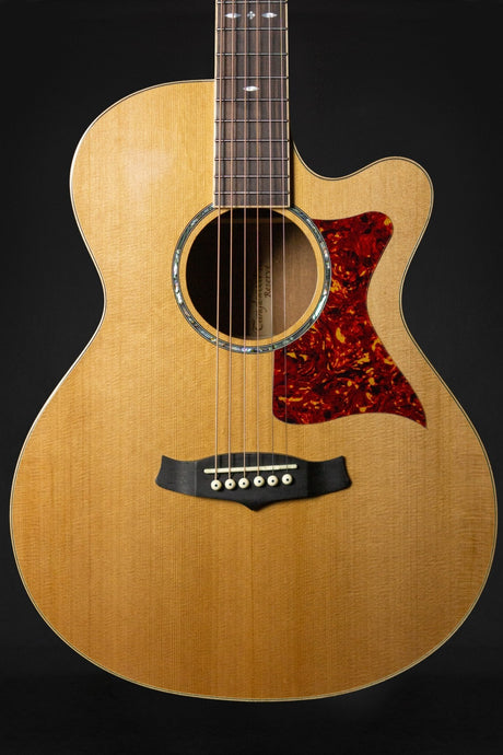 Cedar Top - WM Guitars