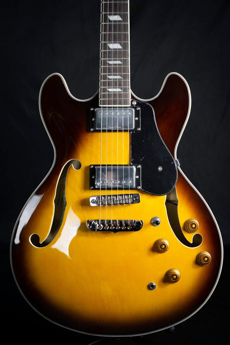 Featured Guitars - WM Guitars