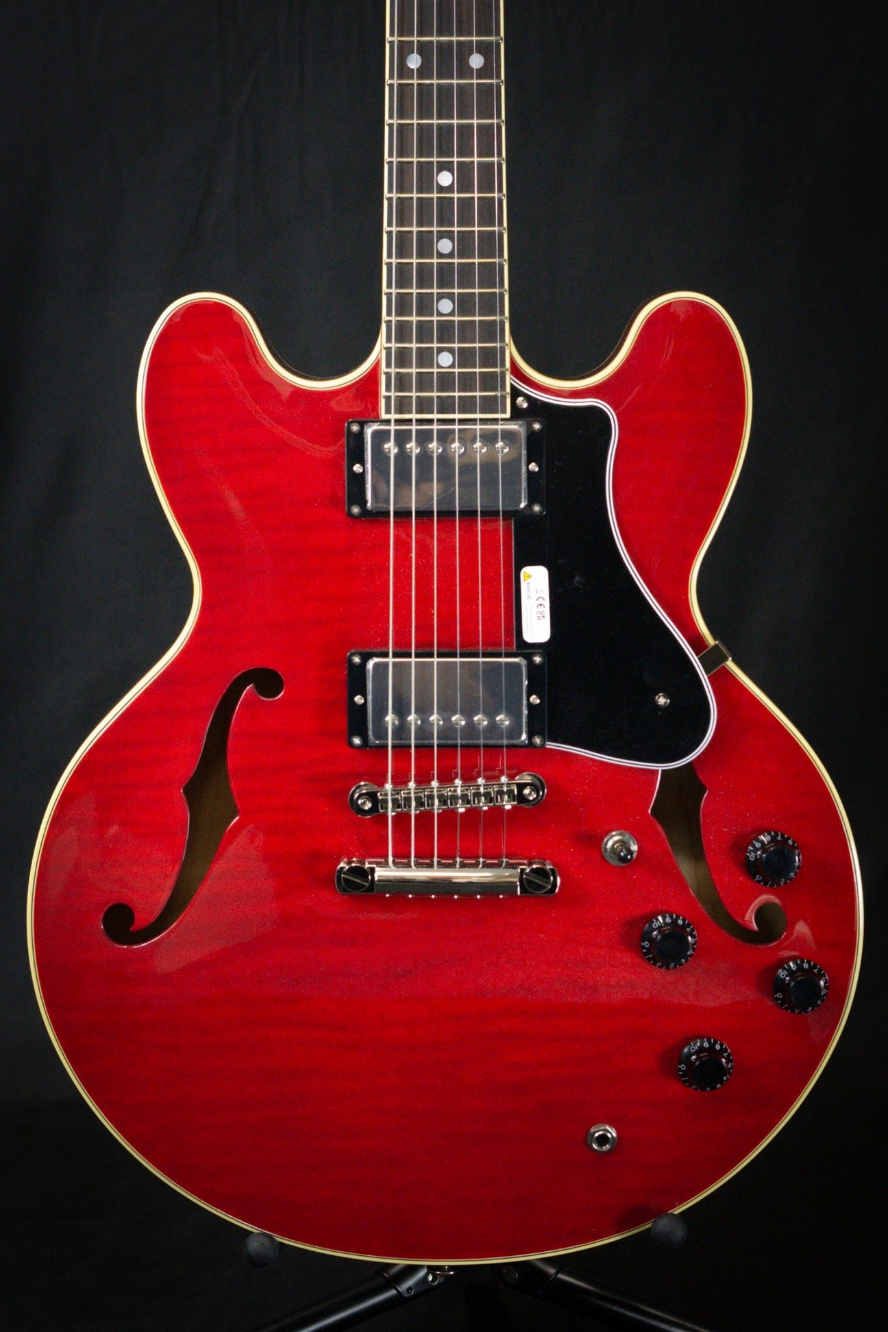 FGN Archtop - WM Guitars