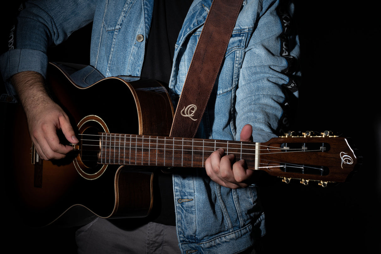 ORTEGA Suede-Leather Guitar-Strap - Peat