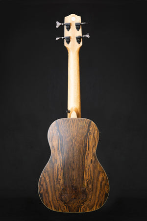Blackwater Fretless Bass Ukulele (Reduced to Clear)