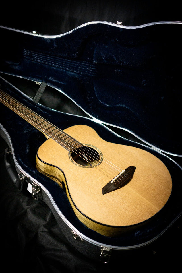 JKM Empire 460 Masterbuild Acoustic Guitar (Western Red Cedar & Black Limba) - Acoustic Guitars - JKM