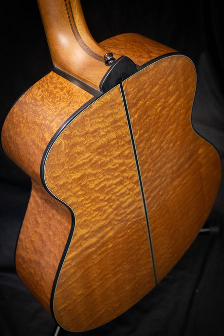 JKM Empire 485 Masterbuilt Acoustic Guitar (Western Red Cedar & Pomelle Sapele) - Acoustic Guitars - JKM