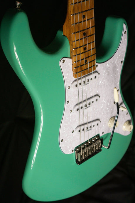 Levinson Scepter Ventana Gen II Sea Foam Green - Electric Guitars - Levinson Scepter